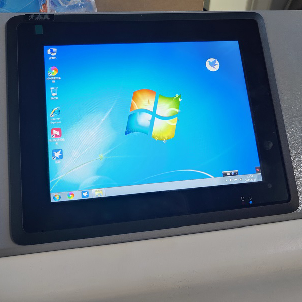 TFT液晶屏：工控一體機的顯示核心，驅動工業智能升級